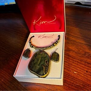 Kim Rogers Gold and Green Jewelry Set